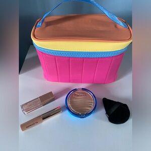 Make up set: Patrick Ta, Physicians Formula
